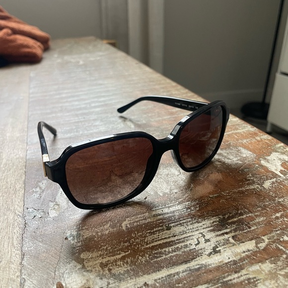 Tory Burch Sunglasses - Picture 3 of 5